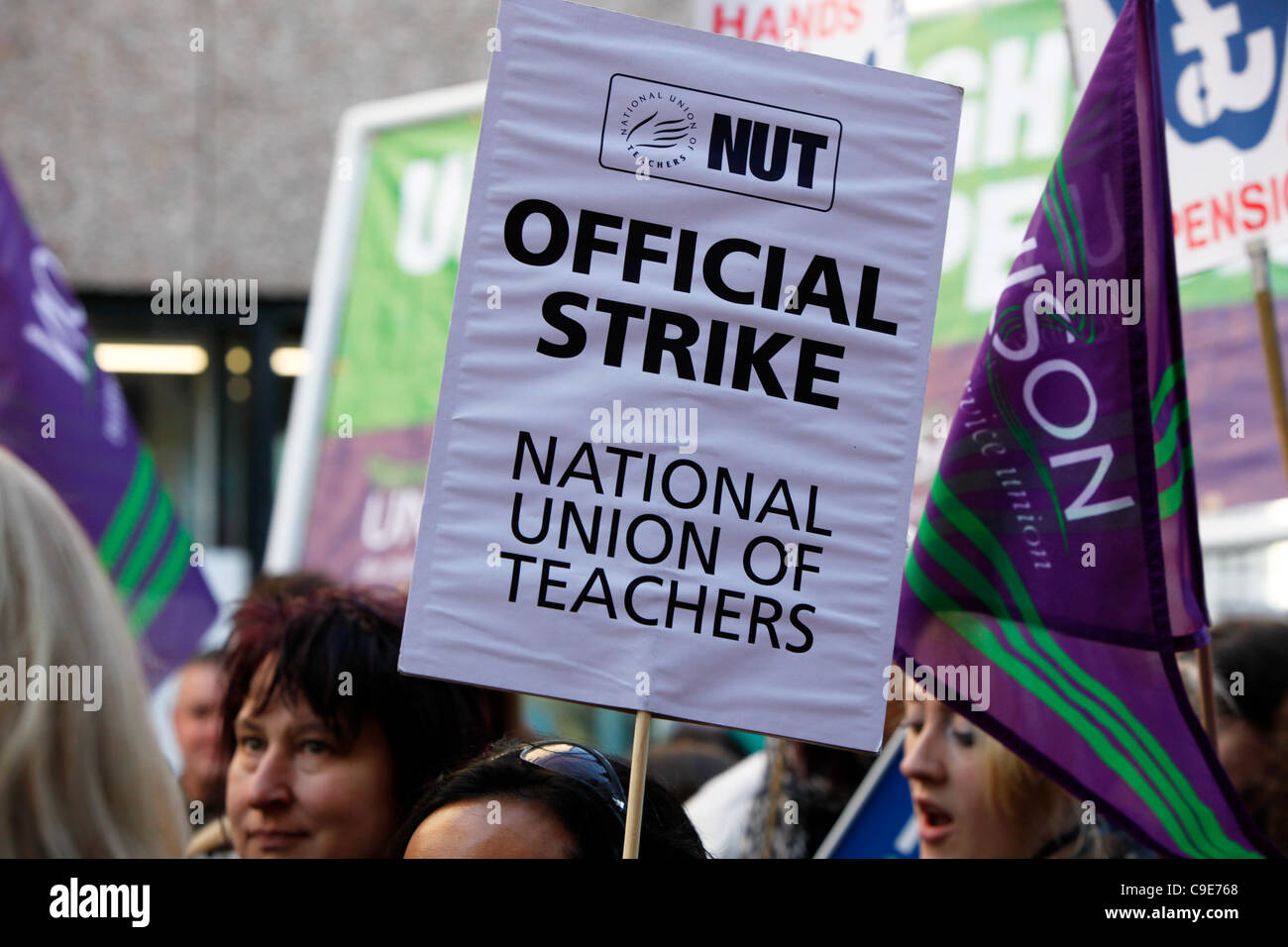 30/11/2011 Les grévistes du secteur public à Birmingham. Banque D'Images