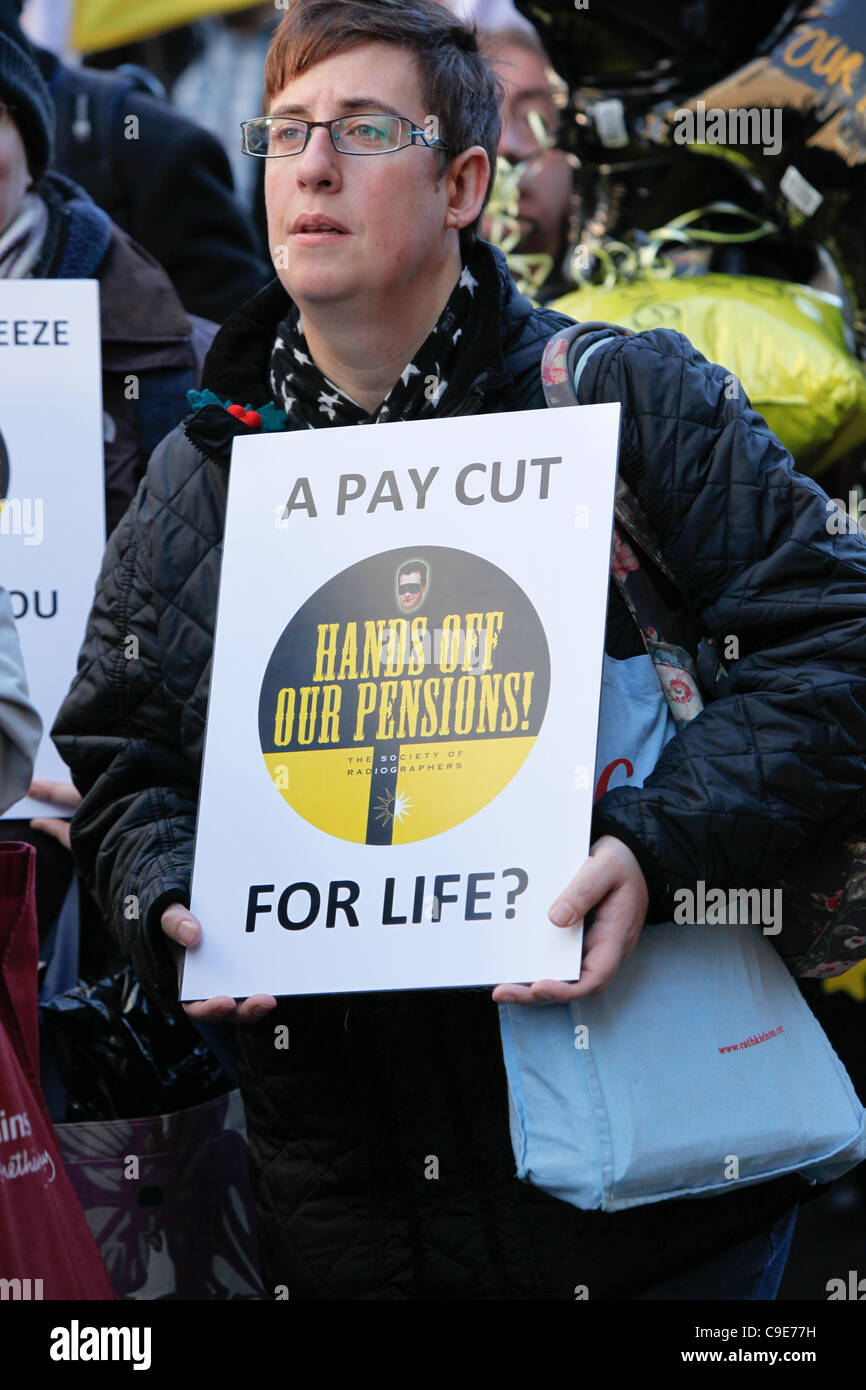 30/11/2011 Les grévistes du secteur public à Birmingham. Banque D'Images