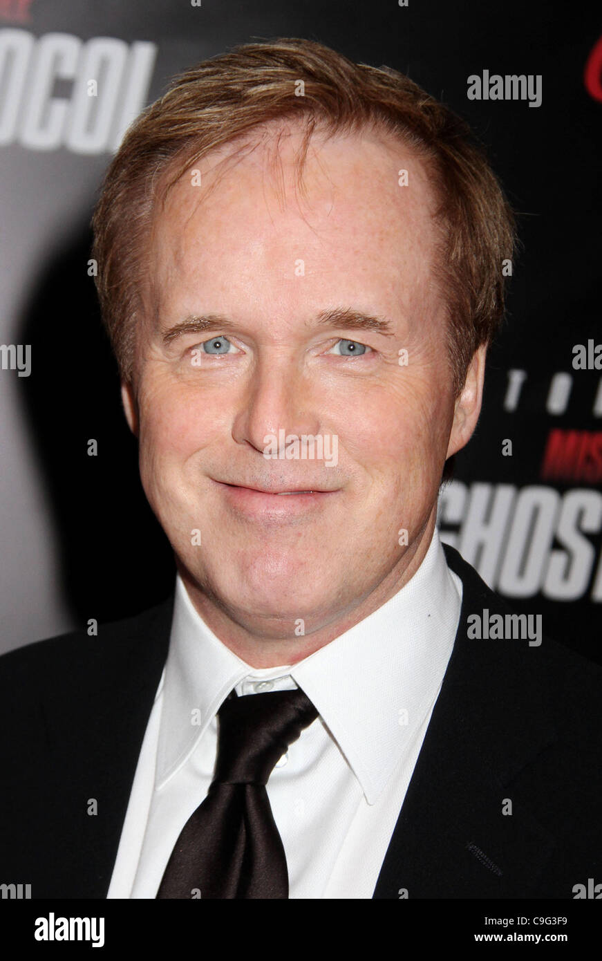 19 déc., 2011 - New York, New York, États-Unis - Réalisateur BRAD BIRD assiste à la première de New York "Mission : Impossible - Ghost Protocol' tenu à la Ziegfeld Theatre. (Crédit Image : © Kaszerman ZUMAPRESS.com)/Nancy Banque D'Images