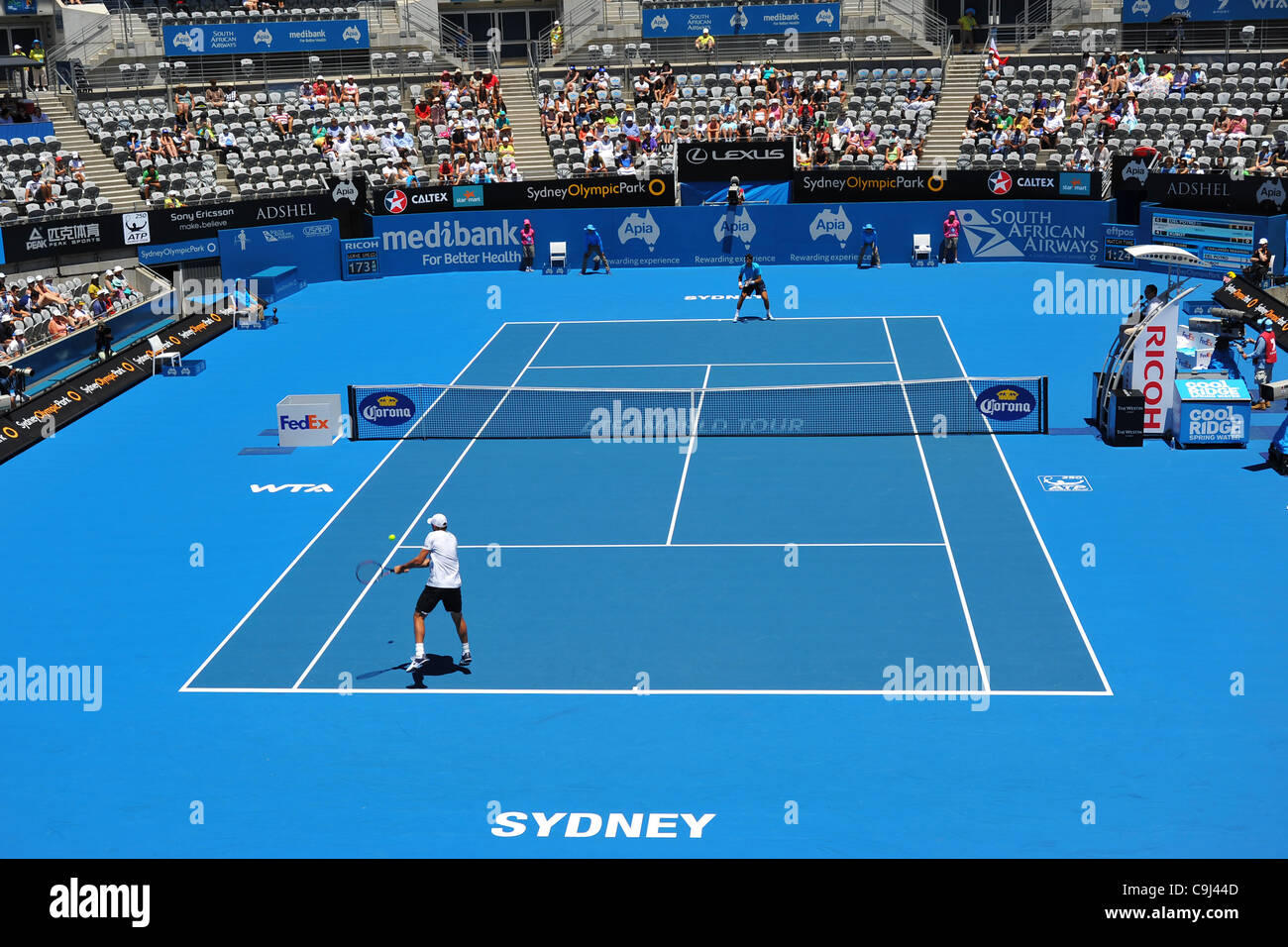 11.01.12 Sydney, Australie.US Open 2009 et l'ancien champion du monde, n°4, Juan Martin Del Potro argentines en action contre Lukasz de Pologne pendant la Grand Chelem International d'Apia, Tournoi de Tennis de Sydney , série ouverte, au centre de tennis du Parc olympique de Sydney,Homebush. Banque D'Images