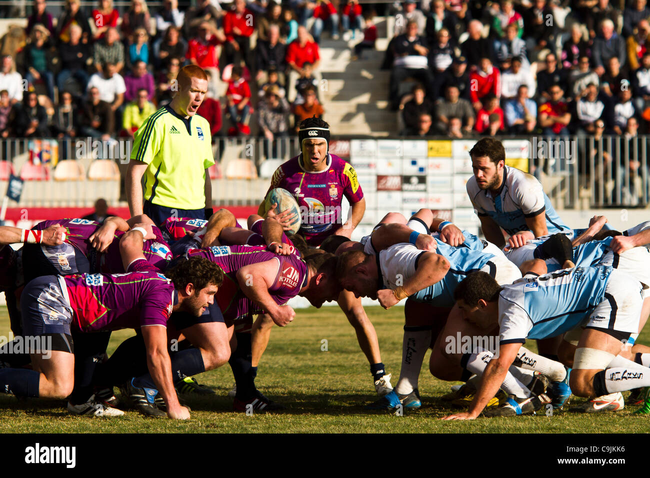 14/01//2011. Valencia, Espagne Europe Amlin Cup - Rugby - La Vila Joiosa vs Sale Sharks (Manchester) Sale Sharks fait une victoire facile contre la Vila Joyosa 10 à 69 - pour la Vila Joiosa mêlée Banque D'Images