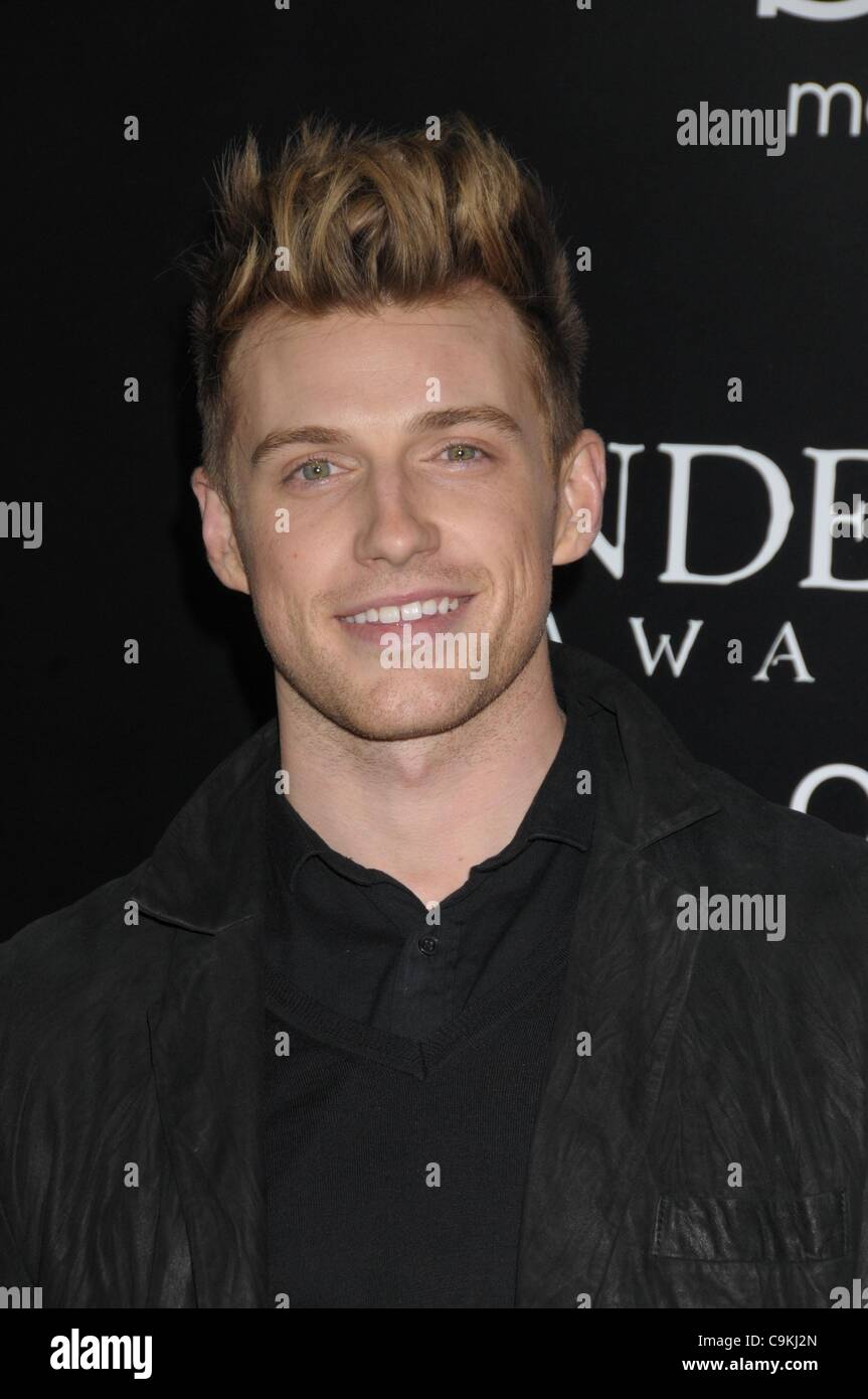 19 janv., 2012 - Los Angeles, Californie, USA - Jan 19, 2012 - Los Angeles, Californie, USA - Acteur Jérémie Brant au 'Underworld' Awakening' World Premeire tenue au Grauman's Chinese Theatre, à Hollywood. (Crédit Image : © Paul Fenton/ZUMAPRESS.com) Banque D'Images