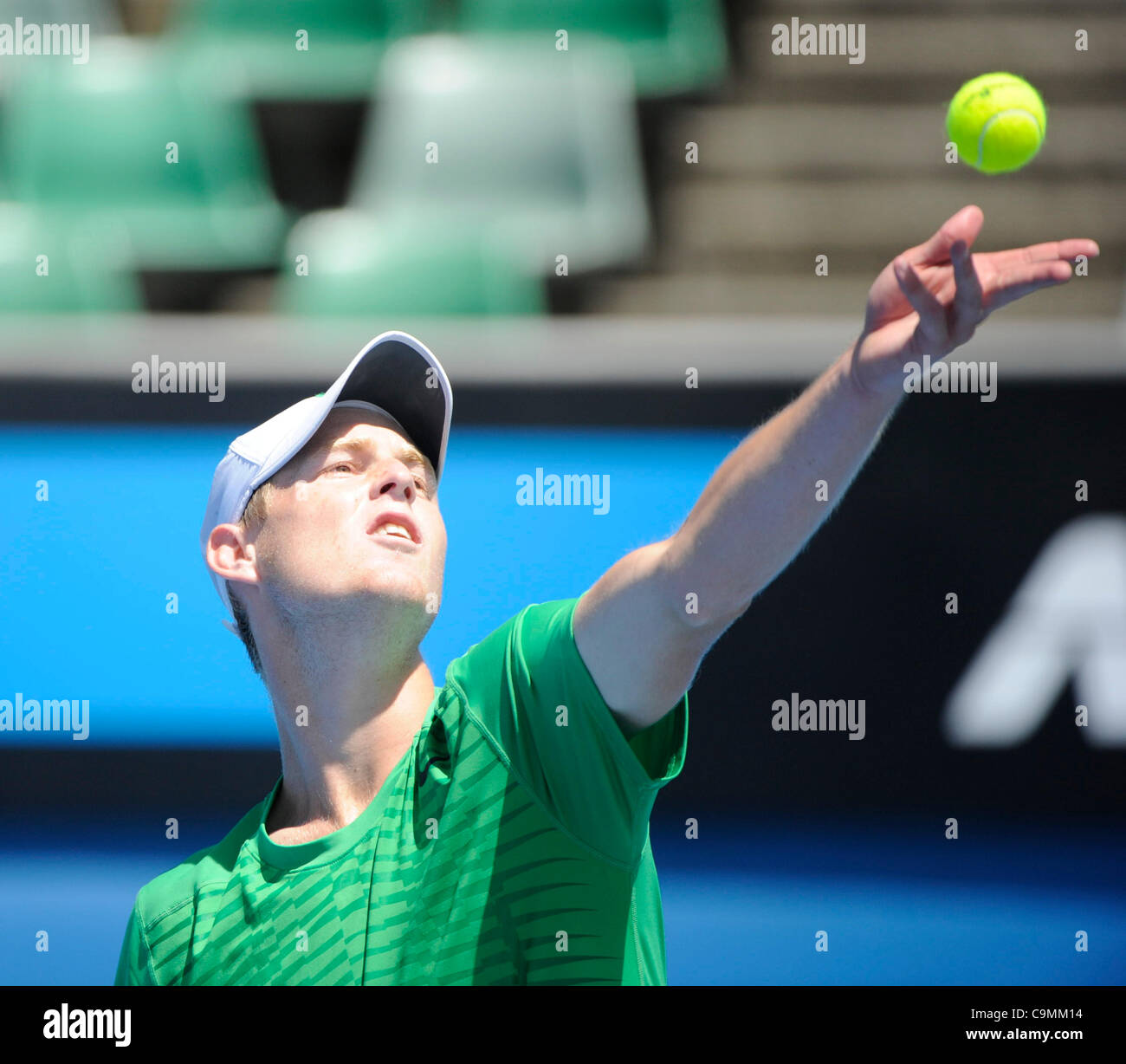 26.01.2012 Melbourne, Australie. Saville en action au jour 10 du match du Junior. Luke Saville (AUS) V Kyle Edmund (GBR). Saville bat l'Edmund 7-5, 7-5 sur Margaret Court Arena à l'Open d'Australie. Banque D'Images