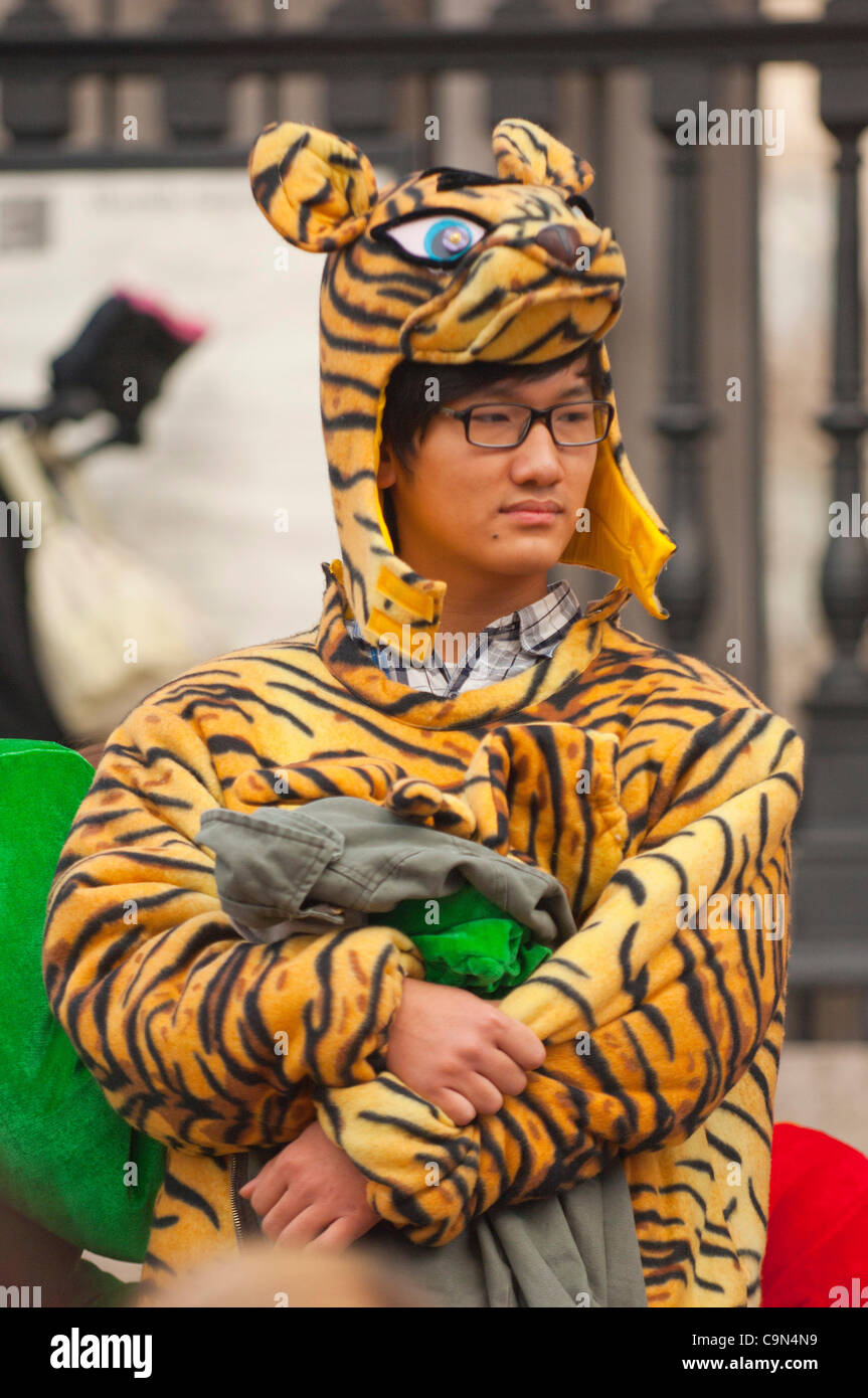 29 janvier 2012. Londres, Royaume-Uni - le 10e anniversaire de célébrations du Nouvel An chinois à Trafalgar Square, la plus grande fête à l'extérieur de la Chine. Banque D'Images