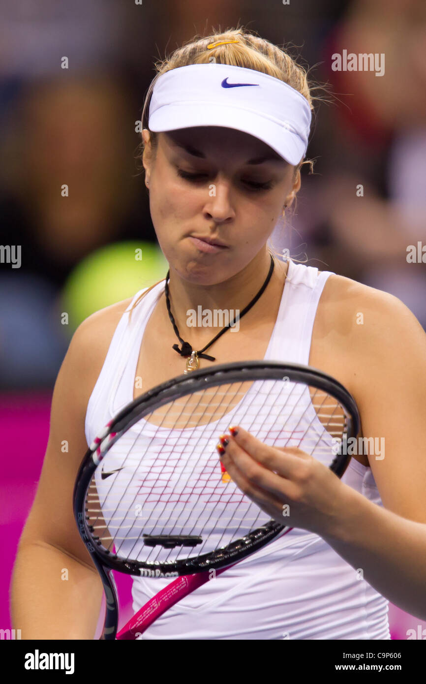 L'allemand Sabine Lisicki joue contre Petra Kvitova lors d'un match de tennis Fed Cup Allemagne vs République Tchèque à Stuttgart, en Allemagne, le dimanche 5 février 2012. (Photo/CTK Petr Sznapka) Banque D'Images