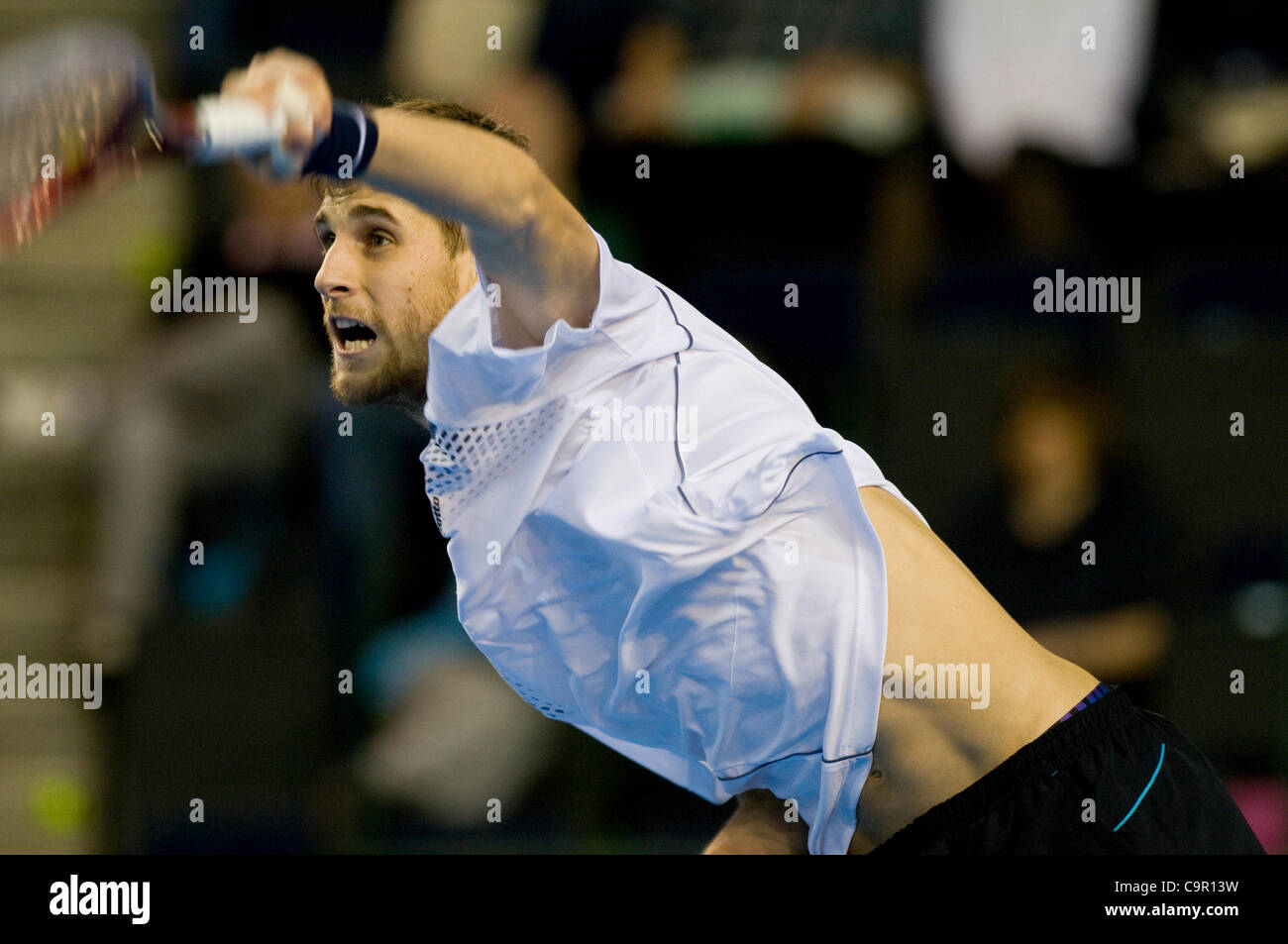 James Ward et Martin Klizan contester le deuxième match de la Coupe Davis par BNP Paribas, Grande-Bretagne v République slovaque à lier des Glasgow Braehead Arena. Klizan a remporté 3 sets à 1 dans une correspondance. Banque D'Images