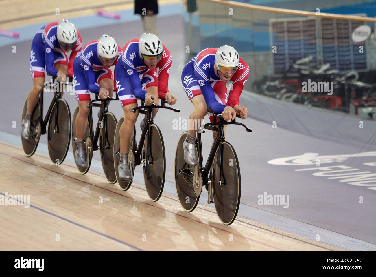 Coupe du Monde UCI sur piste en poursuite par équipes du Vélodrome Olympique de Londres Royaume-Uni 16 février 2012 Banque D'Images