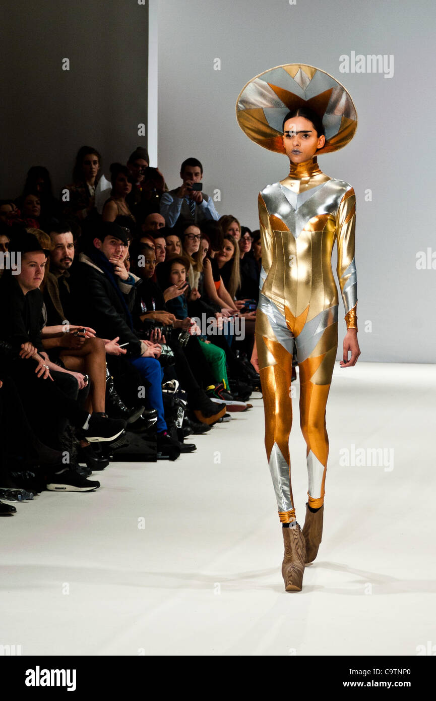 Pam Hogg Fashion Show, 19/02/2012, CM Banque D'Images