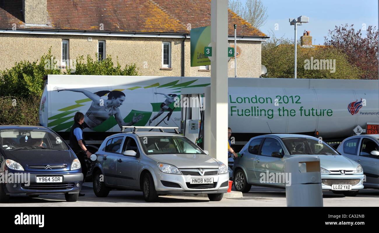 L'achat de carburant de panique en Grande-Bretagne, Royaume-Uni Banque D'Images