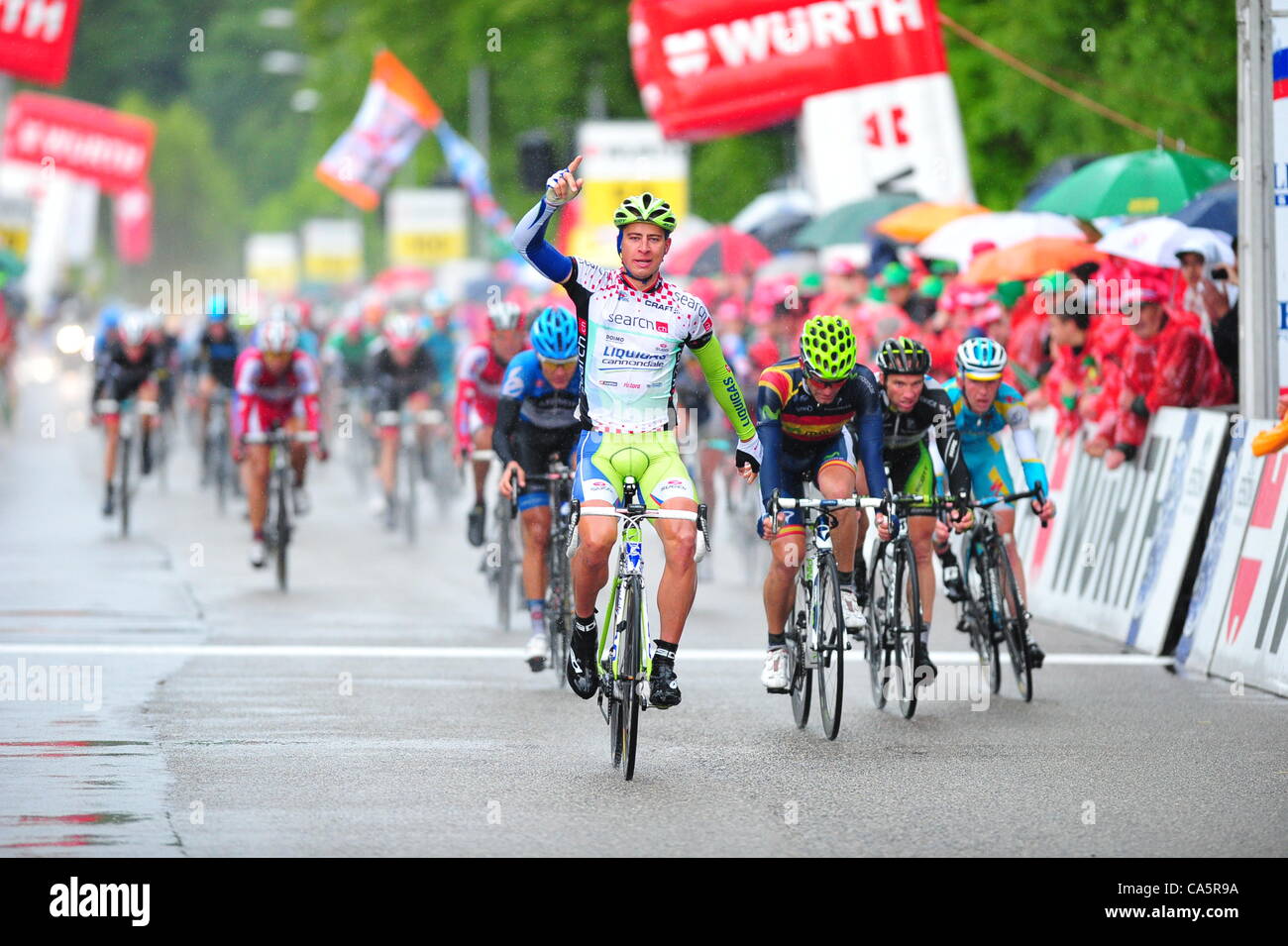 12.06.2012. Aarbrg, Suisse. Tour de Suisse, l'étape 04 - Aarberg, Trimbach 2012 Liquigas, Movistar 2012, Peter Sagan, José Joaquin Rojas Gil, Trimbach Banque D'Images 12.06.2012. Aarbrg, Suisse. Tour de Suisse, l'étape 04 - Aarberg, Trimbach 2012 Liquigas, Movistar 2012, Peter Sagan, José Joaquin Rojas Gil, Trimbach Banque D'Images