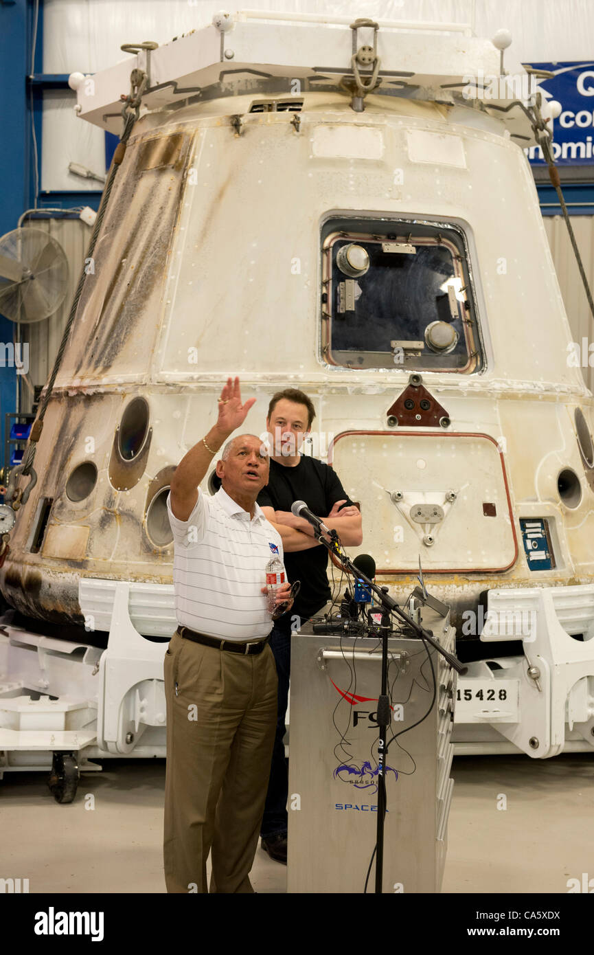 McGregor, Texas, où un banc d'essai de fusées s'avance vers le ciel qui sera utilisée pour les évaluations futures de véhicules de lancement privé par SpaceX. Banque D'Images