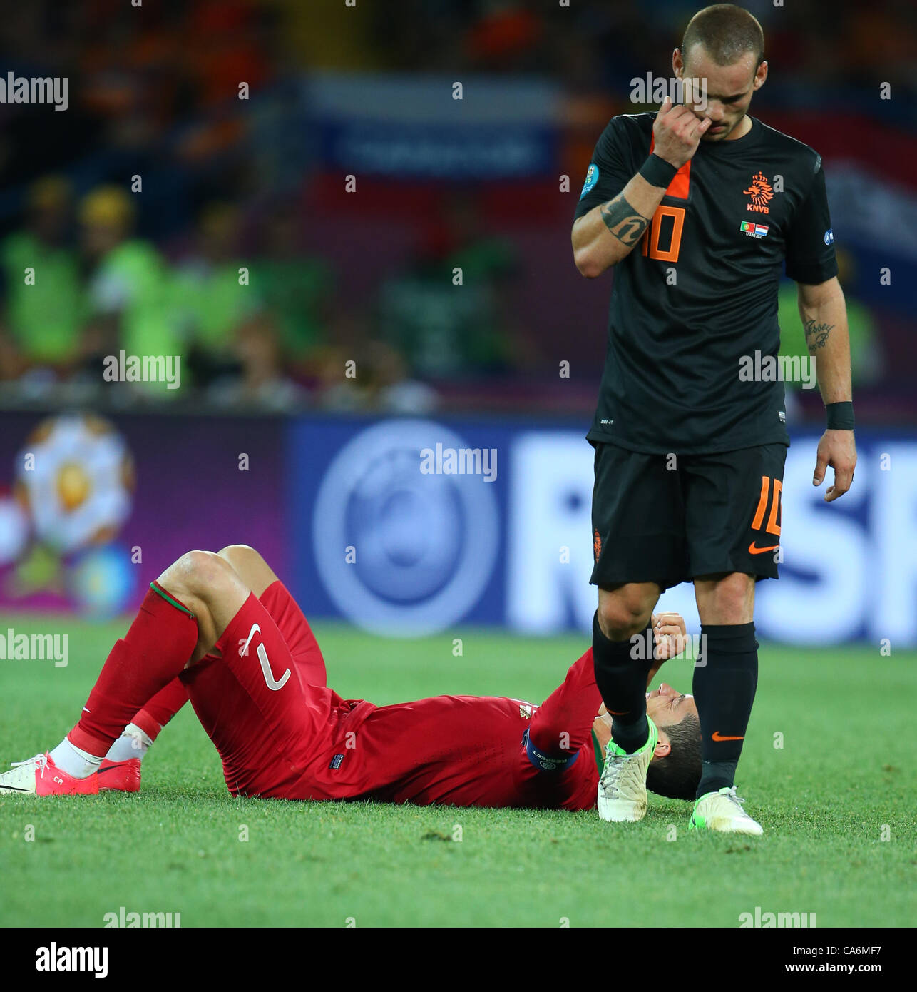 CRISTIANO RONALDO & WESLEY END PORTUGAL V HOLLAND EURO 2012 STADE METALIST KHARKIV UKRAINE Ukraine 17 juin 2012 Banque D'Images