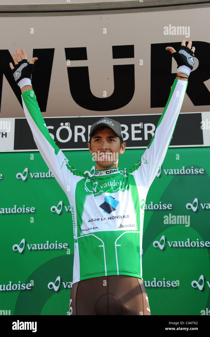 17.06.2012. Tour de Suisse à vélo, 2012, Tour de Suisse, tappa 09 Nafels de Sorenberg. Ag2R La Mondiale 2012, Matteo Montaguti sur le podium à Sorenberg Banque D'Images