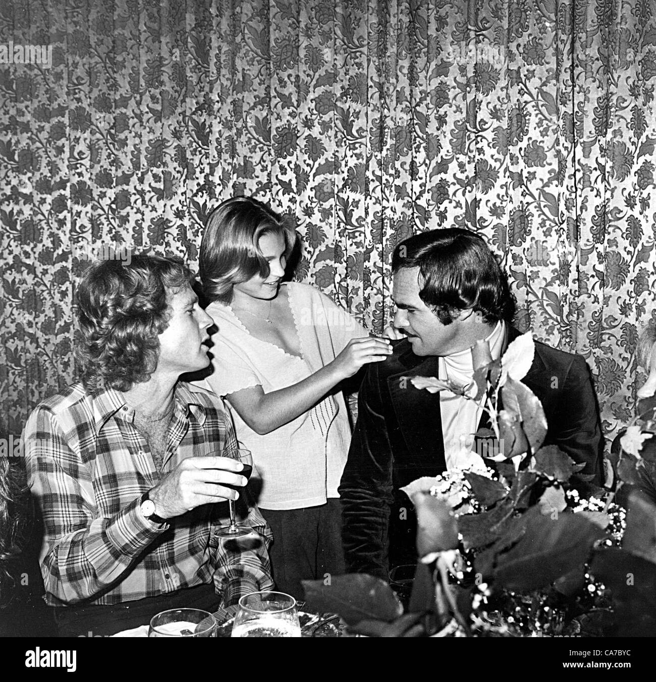 RYAN O'NEAL AVEC TATUM O'NEAL et Burt Reynolds.(Image Crédit : © Photos Globe, Inc/monde/ZUMAPRESS.com) Photos Banque D'Images RYAN O'NEAL AVEC TATUM O'NEAL et Burt Reynolds.(Image Crédit : © Photos Globe, Inc/monde/ZUMAPRESS.com) Photos Banque D'Images