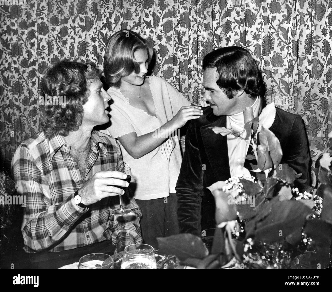 RYAN O'NEAL AVEC TATUM O'NEAL et Burt Reynolds (crédit Image : © Photos Globe, Inc/monde/ZUMAPRESS.com) Photos Banque D'Images RYAN O'NEAL AVEC TATUM O'NEAL et Burt Reynolds (crédit Image : © Photos Globe, Inc/monde/ZUMAPRESS.com) Photos Banque D'Images