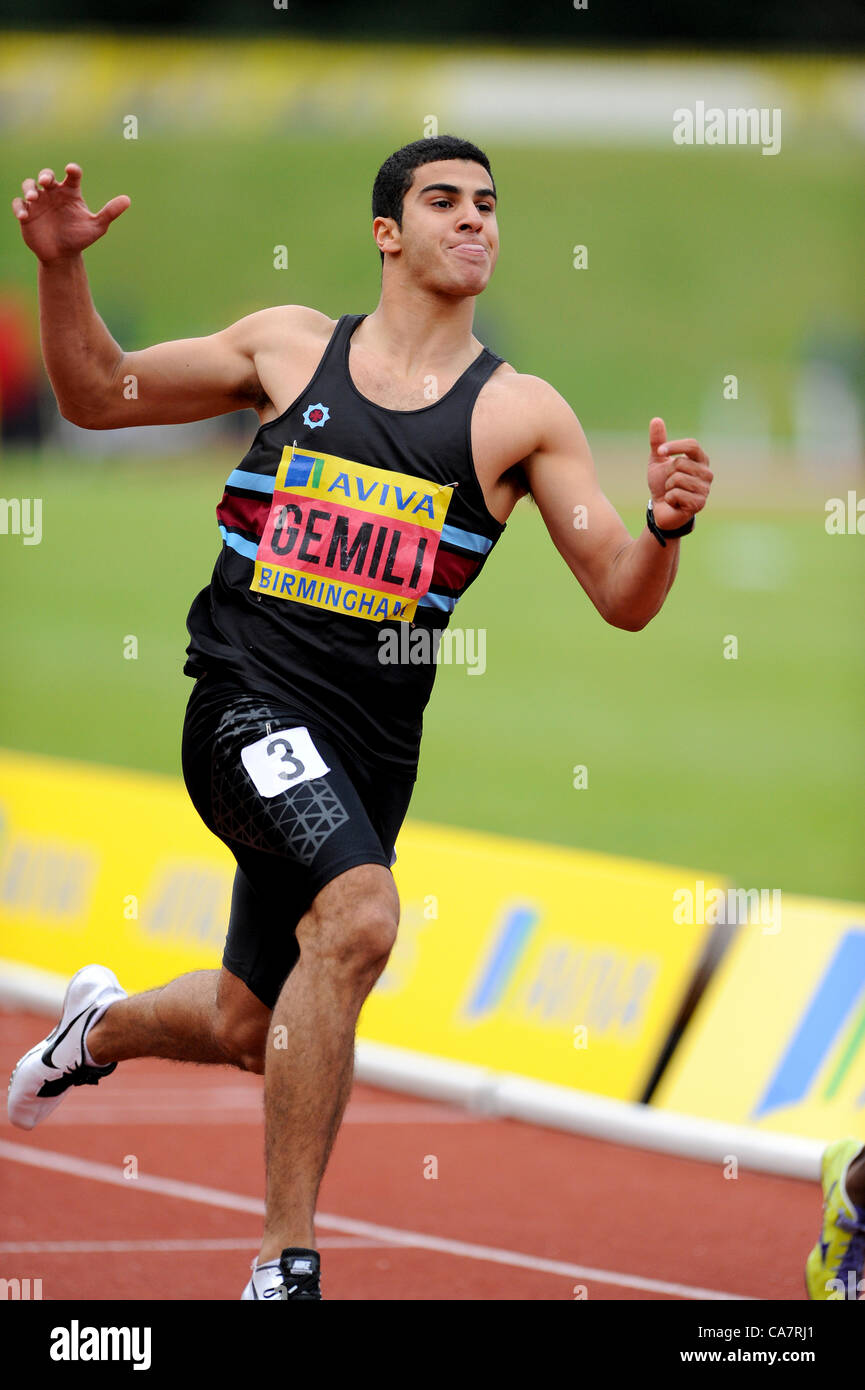 23.06.2012 Birmingham, Angleterre. AVIVA 2012 Athlétisme, essais olympiques. Adam Gemili, du 100 mètres en action à l'Alexander Stadium. Banque D'Images