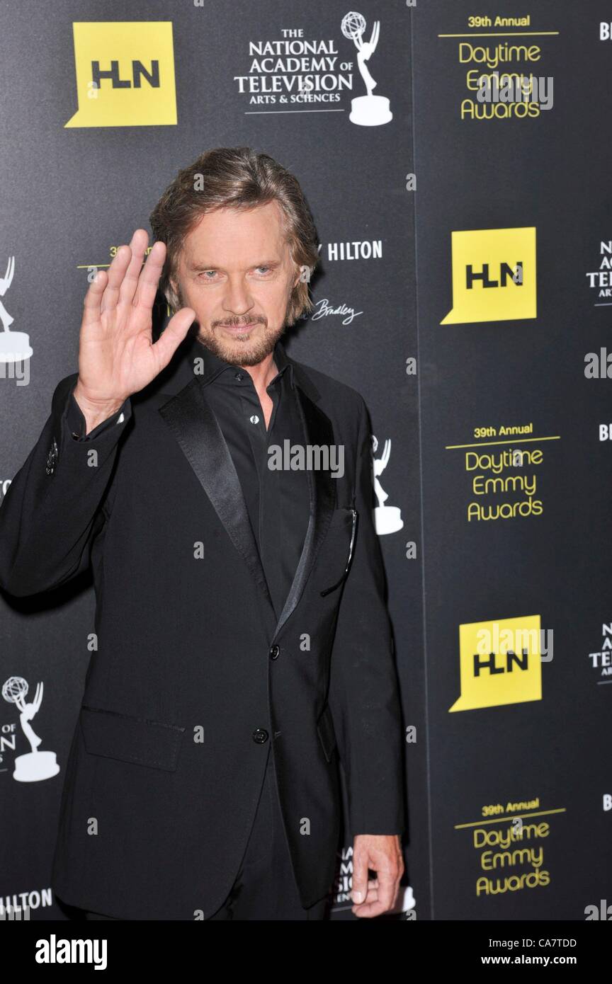 Stephen Nichols aux arrivées pour pendant la journée, animation Creative Arts Emmy Awards, Beverly Hilton Hotel, Los Angeles, CA, 23 juin 2012. Photo par : Elizabeth Goodenough/Everett Collection/Alamy Live News Banque D'Images