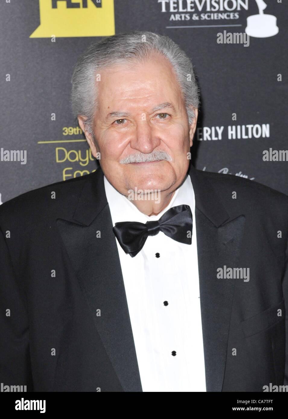 John Aniston aux arrivées pour pendant la journée, animation Creative Arts Emmy Awards, Beverly Hilton Hotel, Los Angeles, CA, 23 juin 2012. Photo par : Elizabeth Goodenough/Everett Collection/Alamy Live News Banque D'Images