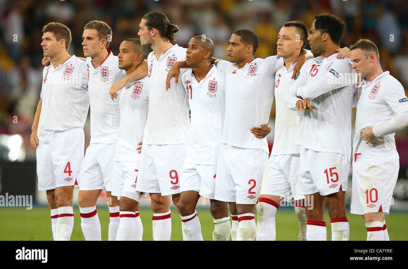 Angleterre découragée puisqu'ils perdent l'ANGLETERRE V ITALIE EURO 2012 STADE OLYMPIQUE DE KIEV UKRAINE 24 Juin 2012 Banque D'Images