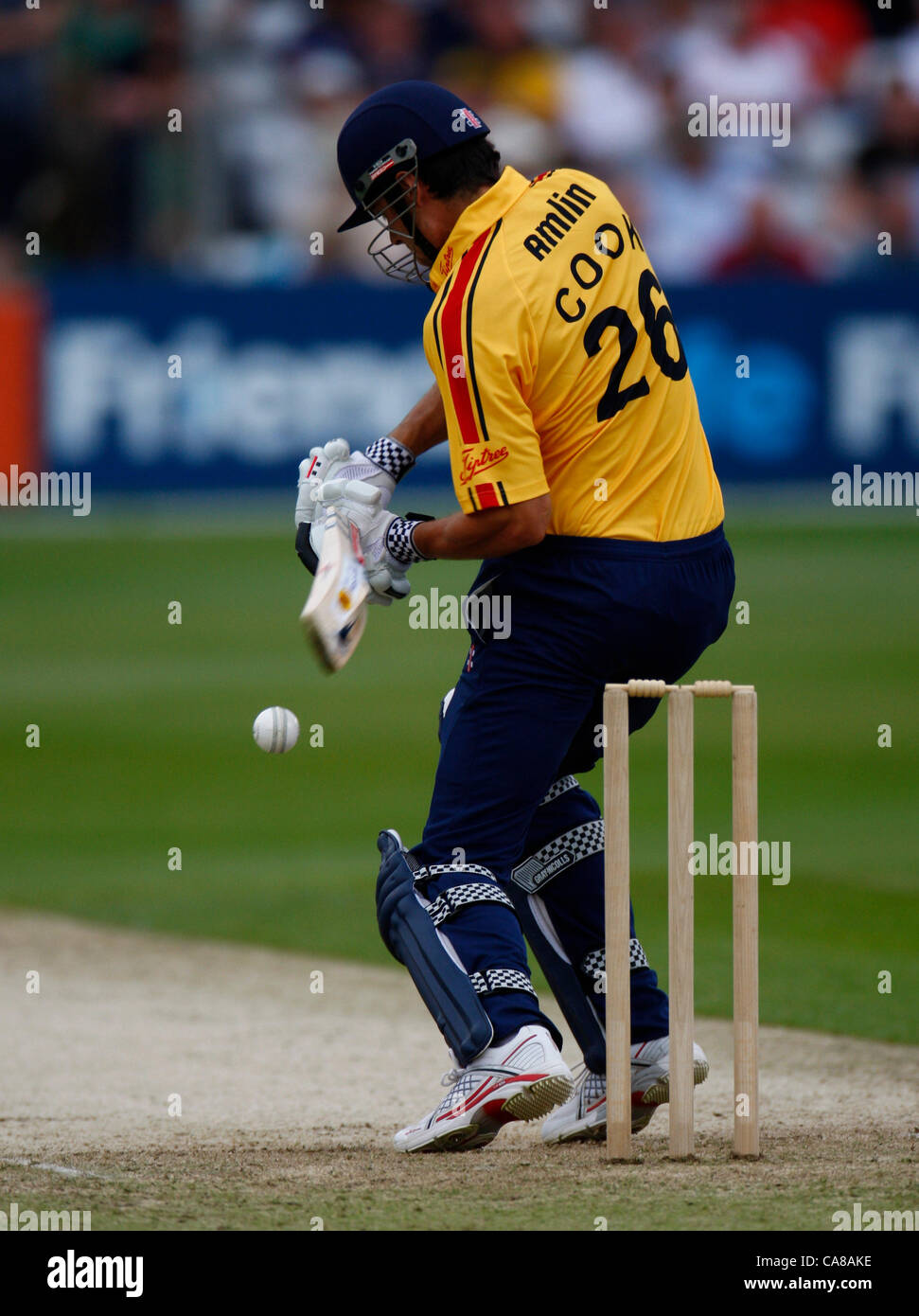 26.06.12 Chelmsford, Angleterre : Alastair Cook, de l'Essex County Cricket lors d'adéquation entre l'Essex et l'Australie a joué à la Ford County Ground le 26 juin 2012 à Chelmsford, Royaume-Uni Banque D'Images