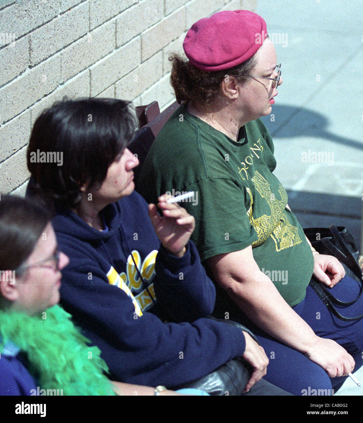 Mar 13, 2004 ; Los Angeles, CA, USA ; plus d'Américains seront bientôt mourir d'obésité que de fumeurs si les tendances actuelles persistent, ce qui permettrait d'être en gras la première cause évitable de décès, le gouvernement dit. Une mauvaise alimentation et à l'inactivité physique causé 400 000 décès en 2000, un 33 pour cent Banque D'Images