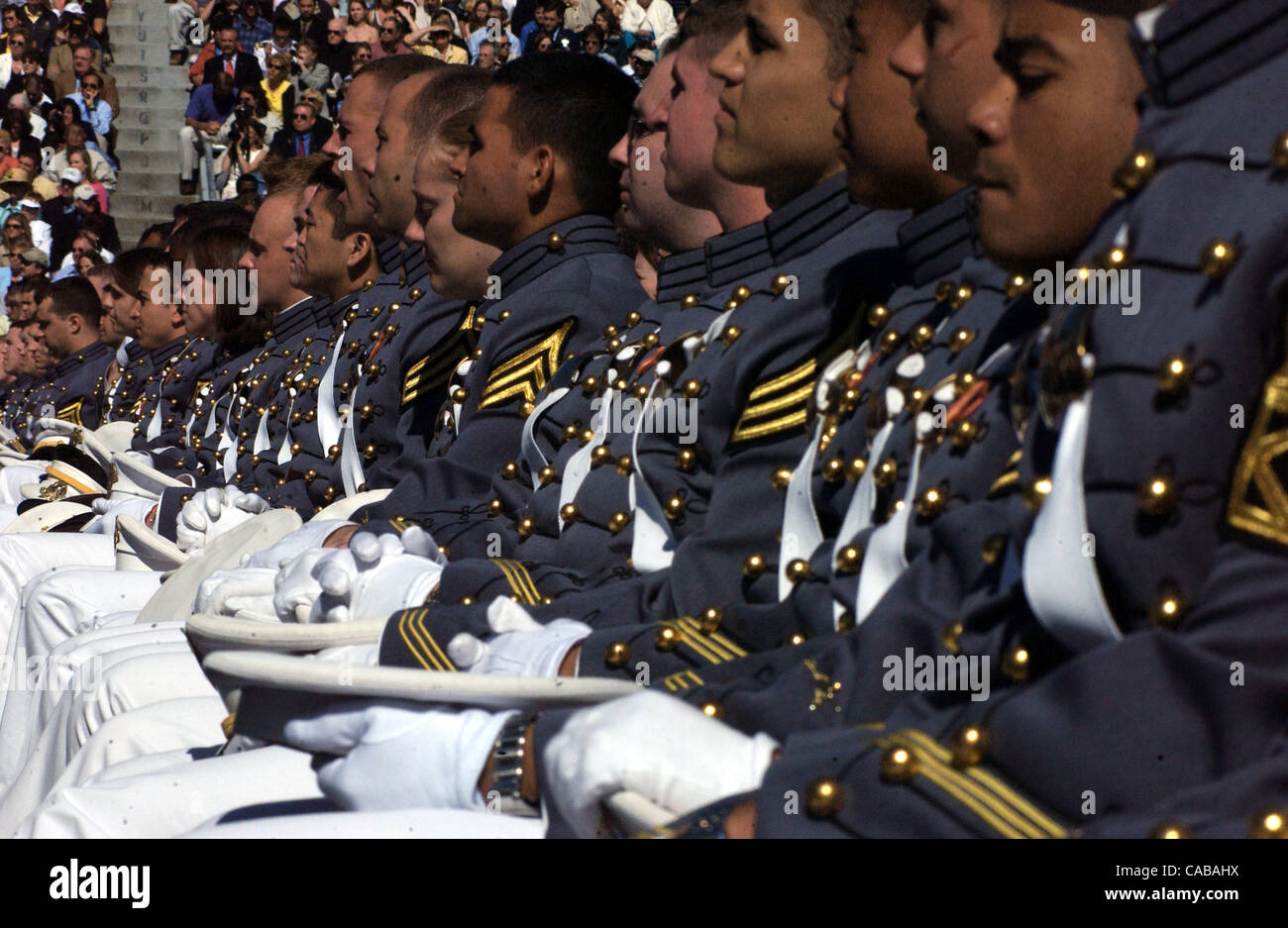 29 mai, 2004 ; New York, NY, USA ; l'obtention du diplôme de l'Académie américaine Militairy à West Point Classe de 2004 a eu lieu au stade Michie à l'Académie. Les graduationg représentent 97 pour cent de ceux qui ont commencé il y a quatre ans. Banque D'Images