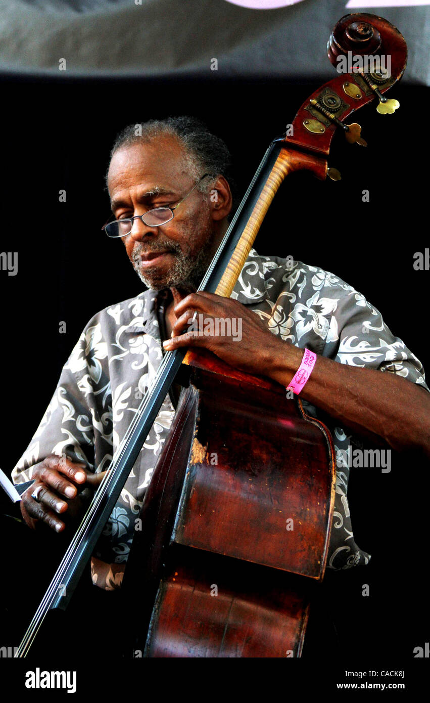 Cecil mcbee Banque de photographies et d'images à haute résolution - Alamy Cecil mcbee Banque de photographies et d'images à haute résolution - Alamy
