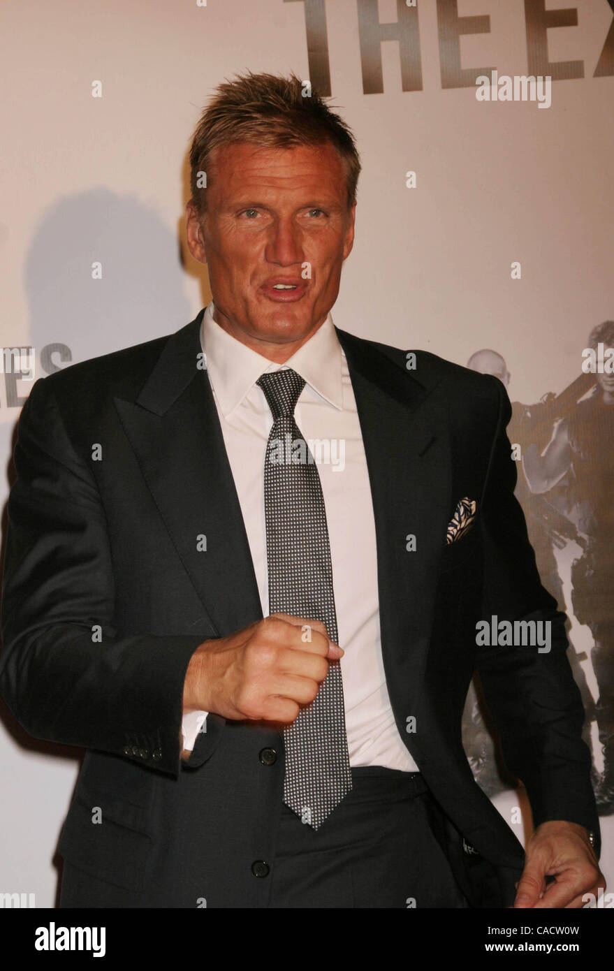 Le 11 août 2010 - Hollywood, Californie, États-Unis - ''l'usure'' Premiere.Las Vegas Planet Hollywood Resort Casino, Las Vegas, NV 08-11-2010. 2010.K66112EG.DOLPH LUNGREN.(Image Crédit : Â© Ed Geller/Globe Photos/ZUMApress.com) Banque D'Images