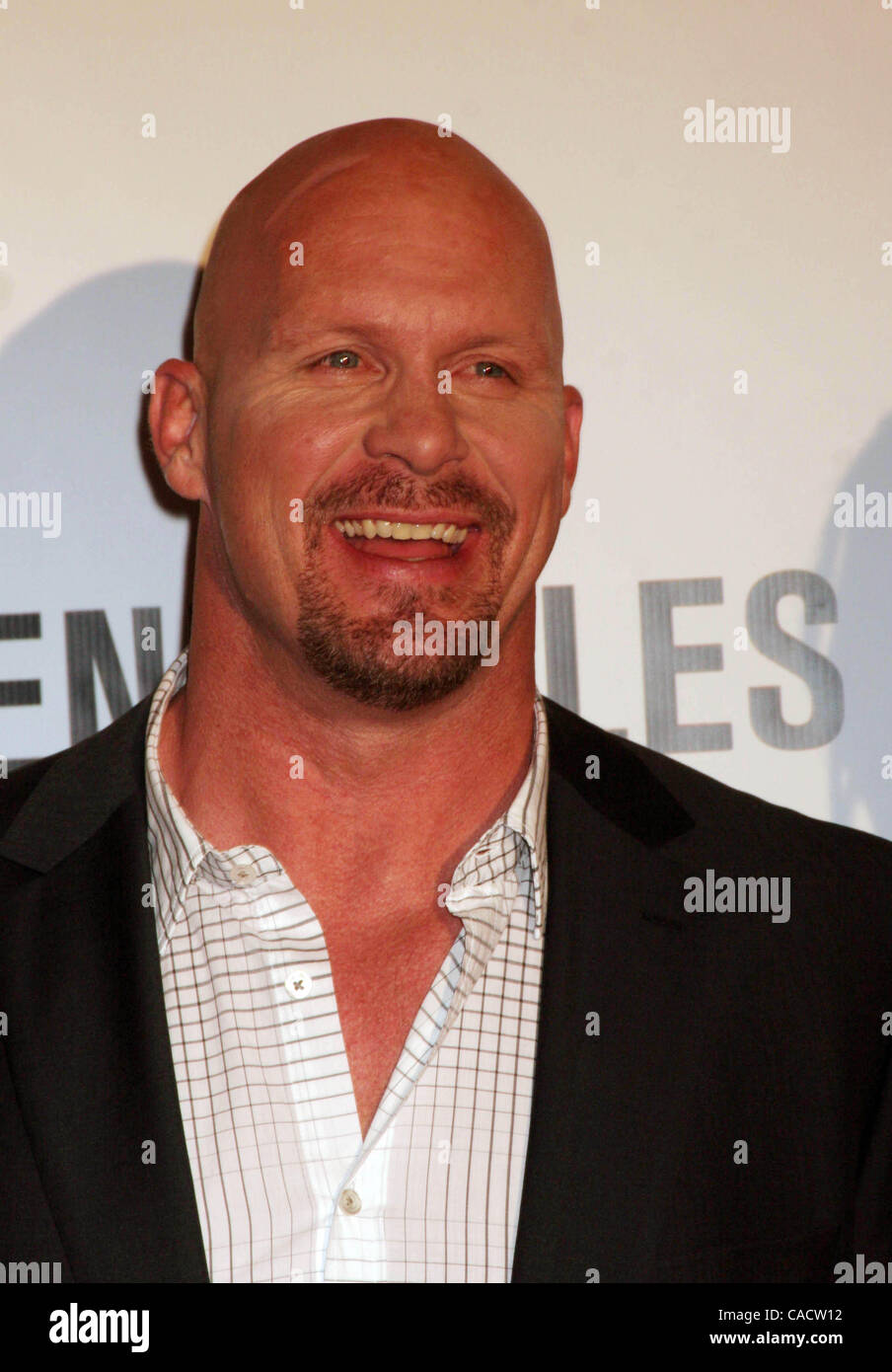 Le 11 août 2010 - Hollywood, Californie, États-Unis - ''l'usure'' Premiere.Las Vegas Planet Hollywood Resort Casino, Las Vegas, NV 08-11-2010. 2010.K66112EG.STEVE AUSTIN.(Image Crédit : Â© Ed Geller/Globe Photos/ZUMApress.com) Banque D'Images