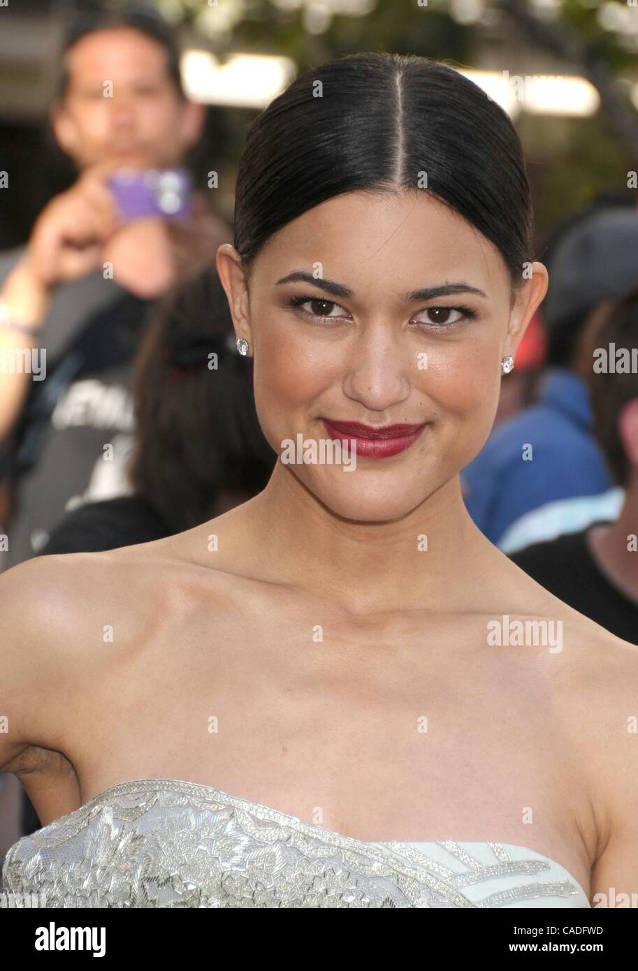 Julia jones 2010 la saga twilight Banque de photographies et d’images à ...
