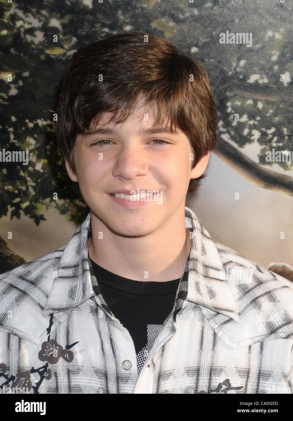 26 juillet 2010 - Los Angeles, Californie, USA - Jul 26, 2010 - Los Angeles, Californie, USA - Acteur BRAEDEN LEMASTERS au 'Inversé' Los Angeles Premiere tenue au Cinerama Dome, Hollywood. (Crédit Image : © Paul Fenton/ZUMApress.com) Banque D'Images