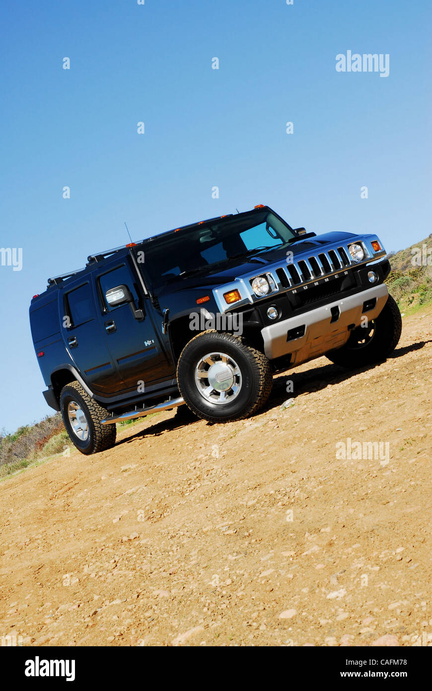 29 févr. 2008 - Los Angeles, Californie, USA - Le off-road warrior Hummer H2 rugit en 2008 avec un intérieur entièrement repensé qui combine les caractéristiques de luxe et de rendez-vous avec la robustesse légendaire Hummer. Sous le capot est un nouveau moteur plus puissant qui est couplé à une nouvelle, un changement en douceur, Banque D'Images