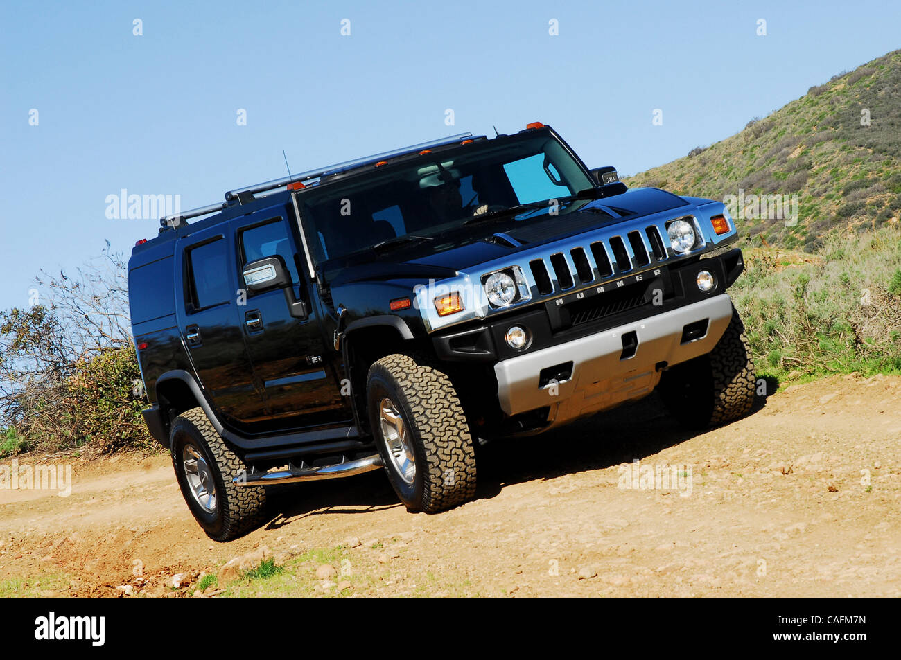 29 févr. 2008 - Los Angeles, Californie, USA - Le off-road warrior Hummer H2 rugit en 2008 avec un intérieur entièrement repensé qui combine les caractéristiques de luxe et de rendez-vous avec la robustesse légendaire Hummer. Sous le capot est un nouveau moteur plus puissant qui est couplé à une nouvelle, un changement en douceur, Banque D'Images