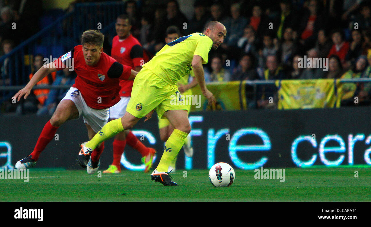 Espagne Football - Liga BBVA - Villareal CF vs Malaga CF -Journée 33 - 12/04/2012 - Stade El Madrigal, Villareal (Castellón) --------------- Borja VAlero et Monreal Banque D'Images