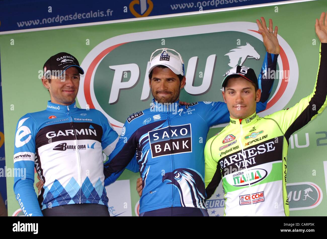 UCI 01.08.2007 Grand Prix de Denain à vélo. Saxo Bank 2012, Garmin - Barracuda 2012, Farnese vini - Selle Italia 2012, Juan José Haedo sur le podium des gagnants Banque D'Images UCI 01.08.2007 Grand Prix de Denain à vélo. Saxo Bank 2012, Garmin - Barracuda 2012, Farnese vini - Selle Italia 2012, Juan José Haedo sur le podium des gagnants Banque D'Images