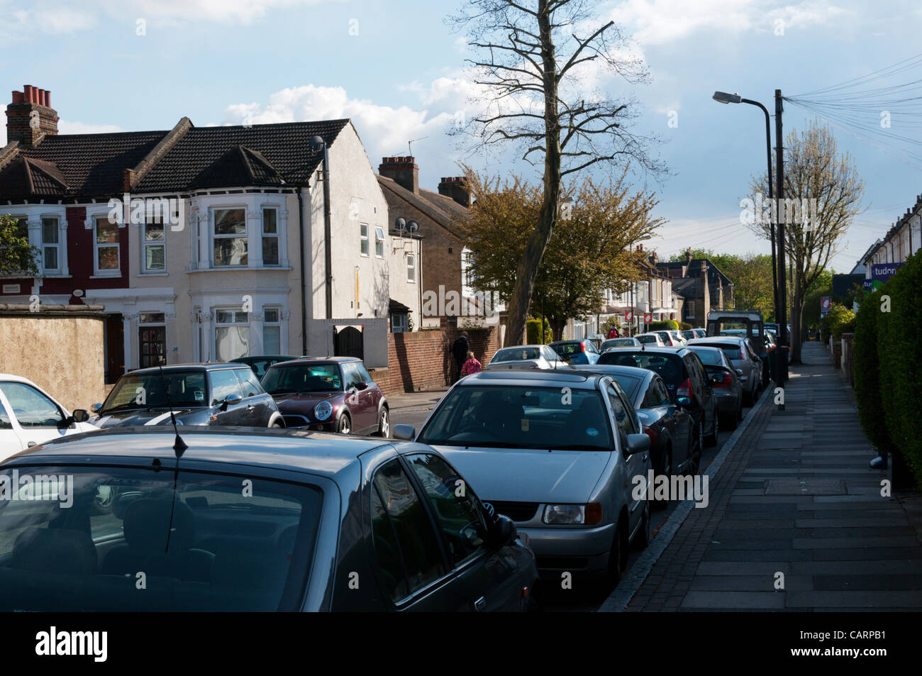 PENGE, Royaume-Uni, 15 avril 2012. 'Harriet' par Elizabeth Jenkins à paraître le 19 avril 2012. À l'origine écrite en 1934 et maintenant épuisé il traite de l'affaire du meurtre de Penge de 1877. La photo montre la localisation de la criminalité, Forbes Rd, rebaptisé par la suite comme Mosslea Road. Banque D'Images
