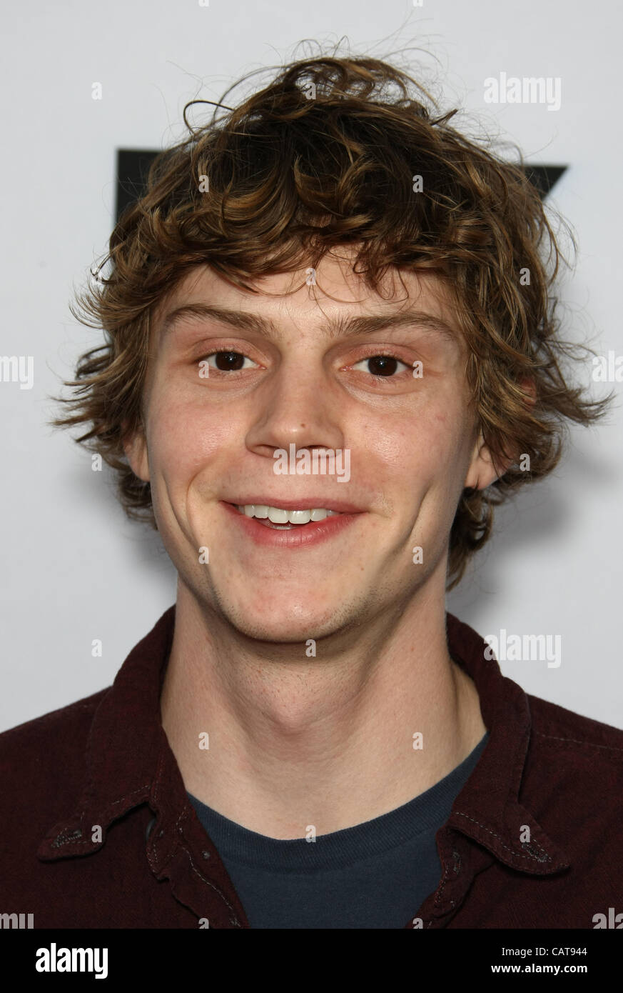 EVAN PETERS AMERICAN HORROR STORY. SCREENING LOS ANGELES CALIFORNIA USA 18 avril 2012 Photo