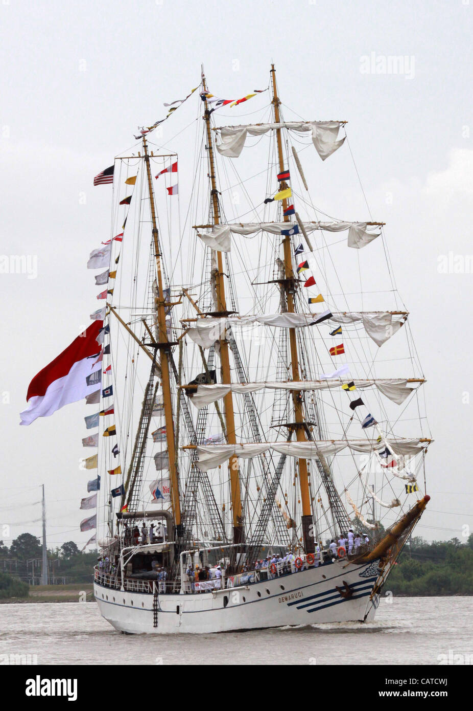 L'Indonésie Tall Ship Dewaruci arrive pour la commémoration du bicentenaire de la guerre de 1812, le 17 avril 2012 à la Nouvelle Orléans. Les événements font partie d'une série de visites de la ville par la marine, la Garde côtière, Marine Corps et le fonctionnement de la voile à partir d'avril 2012 et de conclure en 2015. La Nouvelle Orléans est la première et Banque D'Images