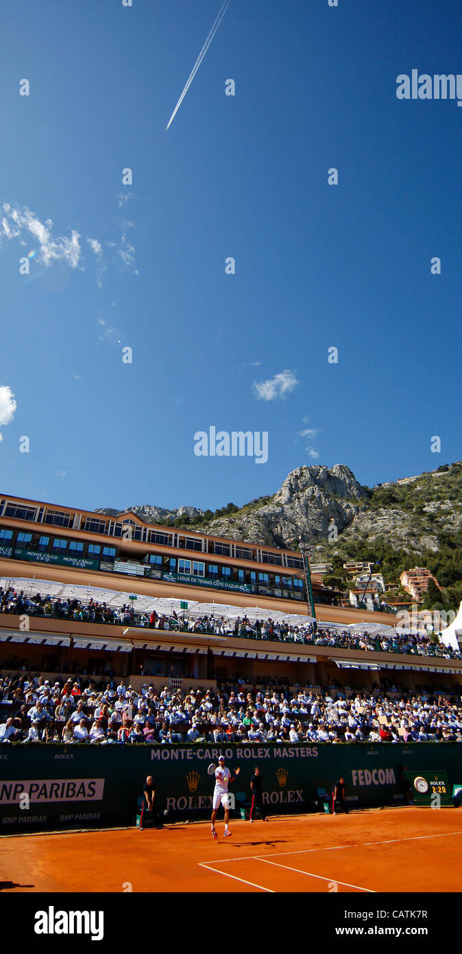 21.04.2012 Monte Carlo, Monaco. Novak Djokovic (SRB) en action contre Tomas Berdych (CZE) au cours de la S-Finall du Monte-Carlo Rolex Masters 2012 joué au Monte Carlo Country Club, Monaco. Banque D'Images 21.04.2012 Monte Carlo, Monaco. Novak Djokovic (SRB) en action contre Tomas Berdych (CZE) au cours de la S-Finall du Monte-Carlo Rolex Masters 2012 joué au Monte Carlo Country Club, Monaco. Banque D'Images