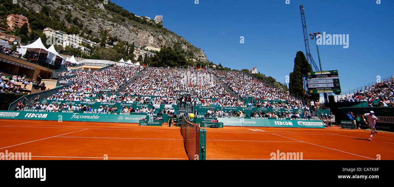 21.04.2012 Monte Carlo, Monaco. Novak Djokovic (SRB) en action contre Tomas Berdych (CZE) au cours de la S-Finall du Monte-Carlo Rolex Masters 2012 joué au Monte Carlo Country Club, Monaco. Banque D'Images 21.04.2012 Monte Carlo, Monaco. Novak Djokovic (SRB) en action contre Tomas Berdych (CZE) au cours de la S-Finall du Monte-Carlo Rolex Masters 2012 joué au Monte Carlo Country Club, Monaco. Banque D'Images