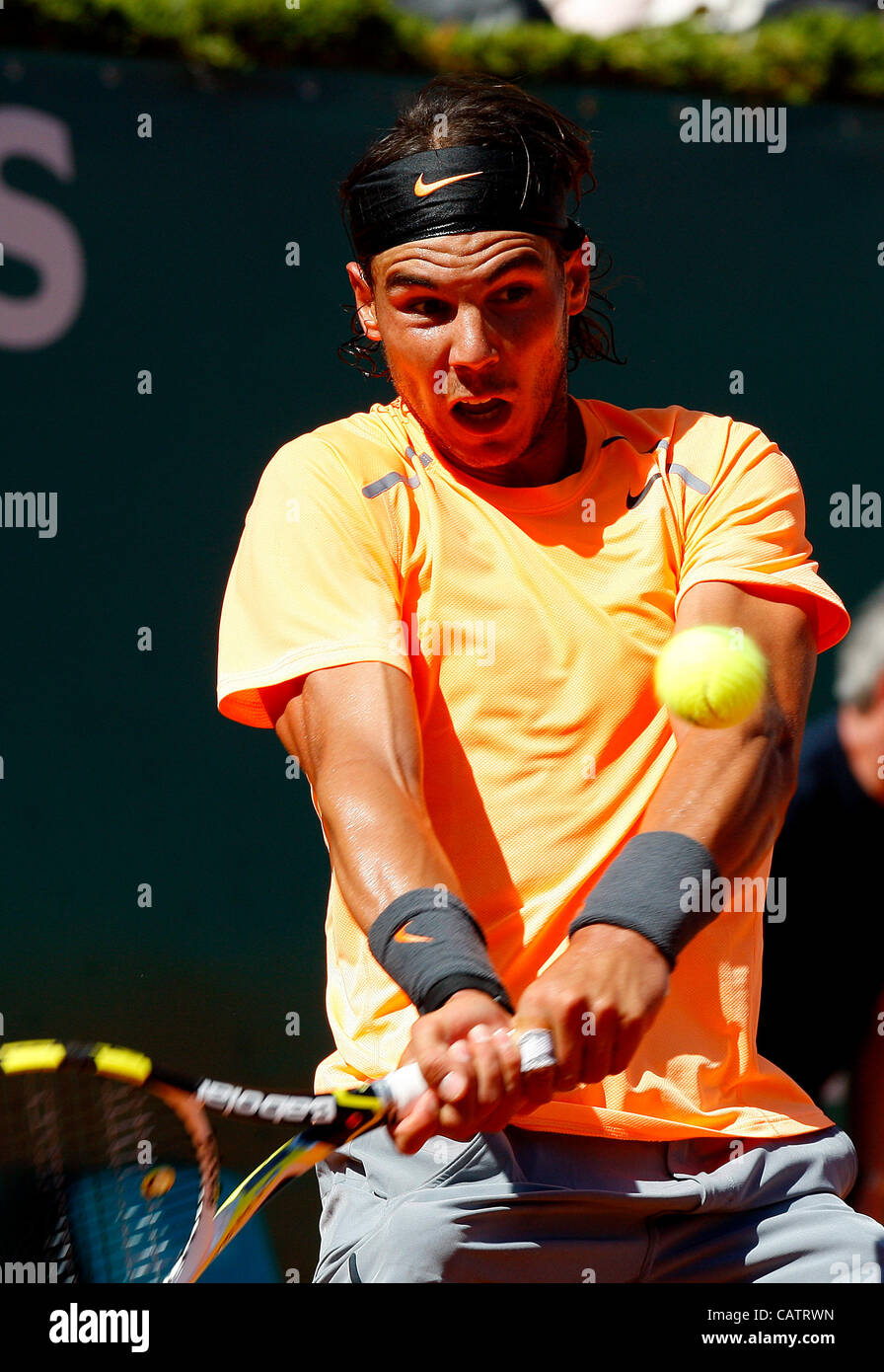 22.04.2012 Monte Carlo, Monaco. Rafael Nadal a remporté le Masters de Monte Carlo après avoir battu Novak Djokovic en deux sets 6-3 6-1. Joué au Monte Carlo Country Club, Monaco. Banque D'Images 22.04.2012 Monte Carlo, Monaco. Rafael Nadal a remporté le Masters de Monte Carlo après avoir battu Novak Djokovic en deux sets 6-3 6-1. Joué au Monte Carlo Country Club, Monaco. Banque D'Images