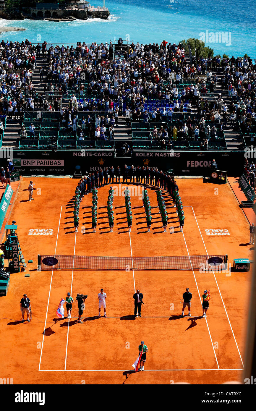 22.04.2012 Monte Carlo, Monaco. Rafael Nadal a remporté le Masters de Monte Carlo après avoir battu Novak Djokovic en deux sets 6-3 6-1. Joué au Monte Carlo Country Club, Monaco. Banque D'Images 22.04.2012 Monte Carlo, Monaco. Rafael Nadal a remporté le Masters de Monte Carlo après avoir battu Novak Djokovic en deux sets 6-3 6-1. Joué au Monte Carlo Country Club, Monaco. Banque D'Images