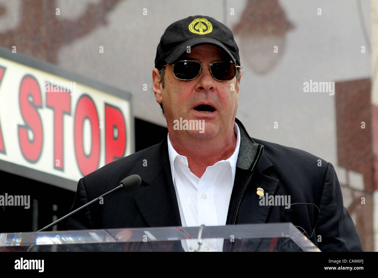 Hollywood, Californie, États-Unis - J15504CHW .John Cusack honoré avec étoile sur le Hollywood Walk of Fame.Avant de Larry Edmunds Bookshop, Hollywood, CA .04/24/2012.DAN AKROYD . Crédit Image : 2012(Â© Clinton Wallace/Globe Photos/ZUMAPRESS.com) Banque D'Images