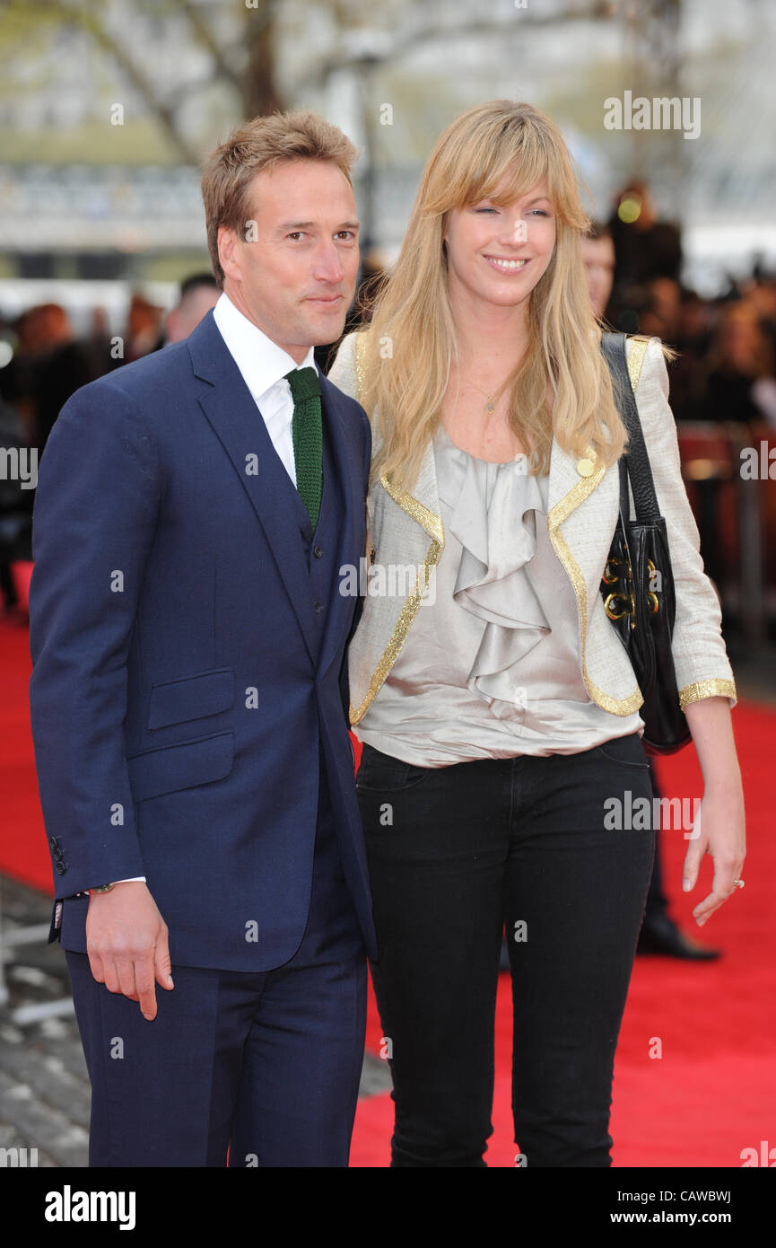 BEN & MARINA FOGLE L'AFRICAN CATS PREMIERE FILM BFI Southbank LONDON ANGLETERRE 25 Avril 2012 Banque D'Images