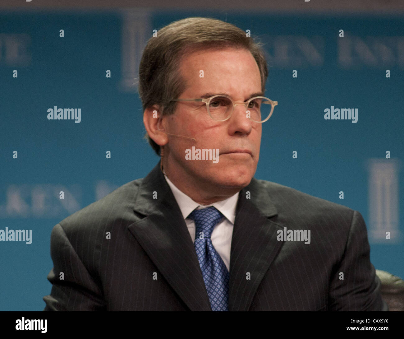 Le 1 mai 2012 - Los Angeles, Californie, USA - Jonathan Nelson, PDG et fondateur, Providence Equity Partners à la discussion intitulée "Private Equity" pendant le Milken Institute Conférence mondiale qui a eu lieu le mardi 1er mai 2012 à l'hôtel Hilton de Beverly Hills, en Californie. (Crédit Image : © Jav Banque D'Images