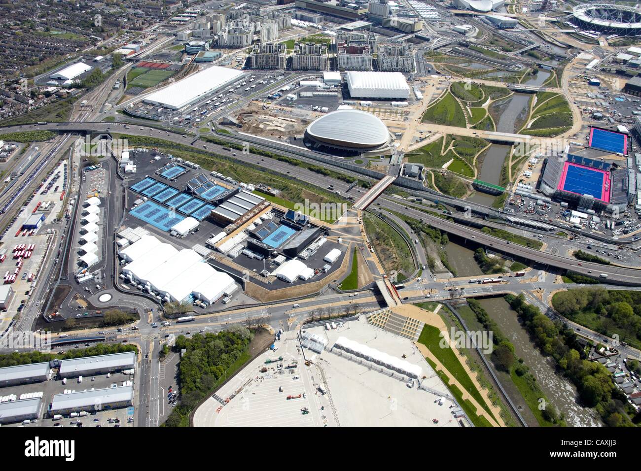 Photographie aérienne au sud du Parc olympique, le site olympique de Londres 2012, Stratford London E20 UK, 30 avril 2012 Banque D'Images