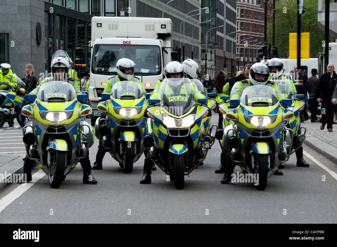 Londres - 10 mai 2012 - Les membres de la fédération de la police a tenu un mars à Londres pour manifester contre les coupes budgétaires. Banque D'Images