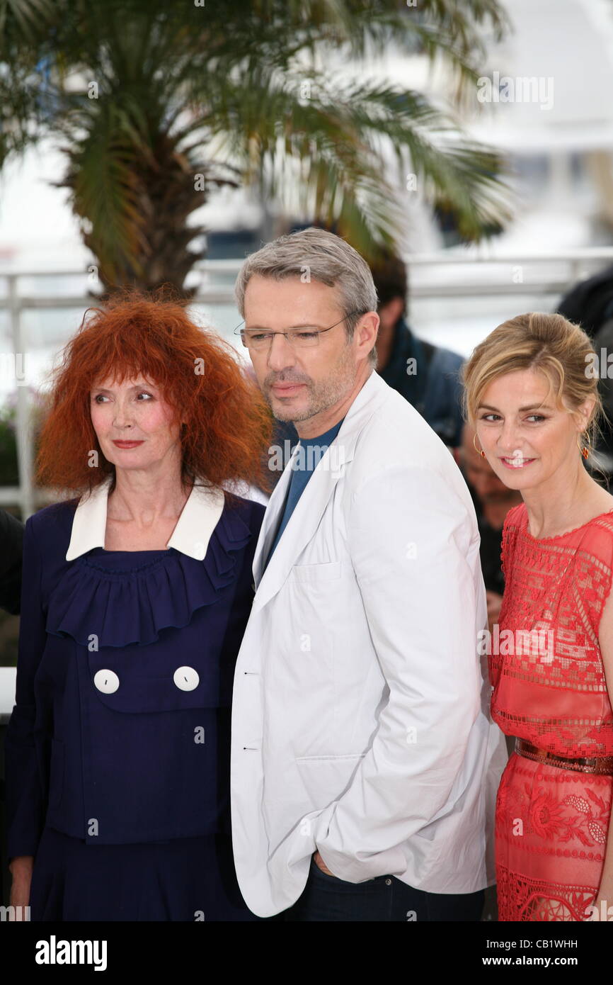 Sabine Azema, Lambert Wilson, Anne Consigny au Vous n'avez encore rien vu photocall au 65e Festival de Cannes en France. Lundi 21 mai 2012 au Festival de Cannes, France. Banque D'Images