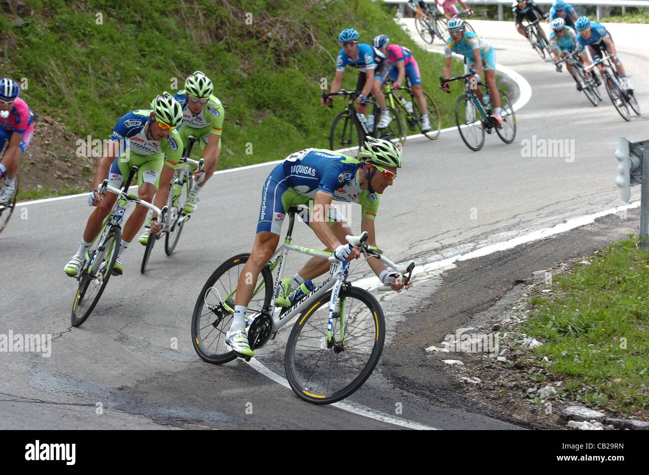 23.05.2012. Giro d'Italia, l'étape 17 Falzes - Cortina, Farnese vini -  Selle Italia 2012, Matteo Rabottini, Passo Duran Photo Stock - Alamy
