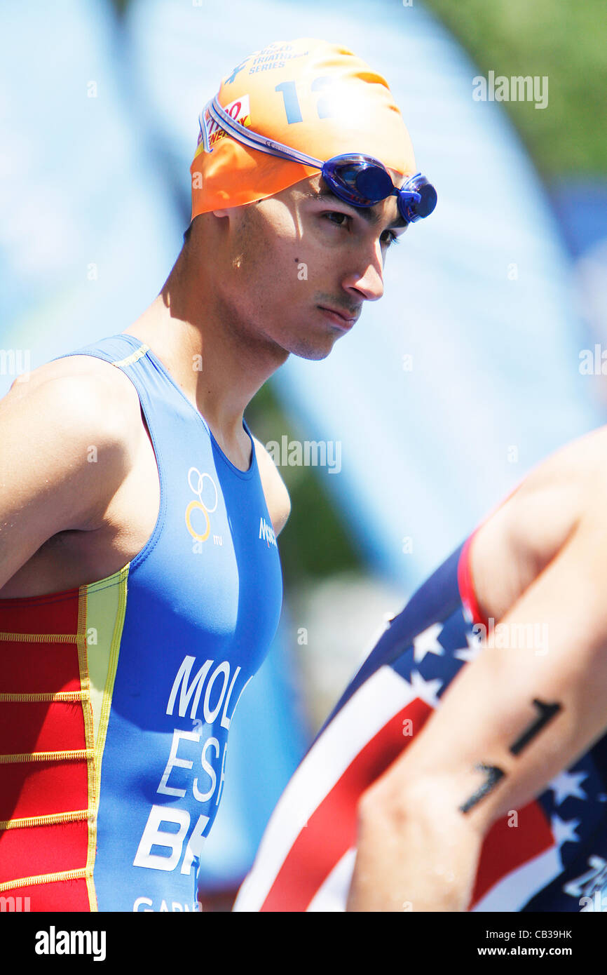 27.05.2012. Madrid, Espagne. Triathlon ITU World Series - Championnat du monde de triathlon (Campeonato del mundo de triatlon) Hommes Elite Series - Mario Mola de l'Espagne Banque D'Images